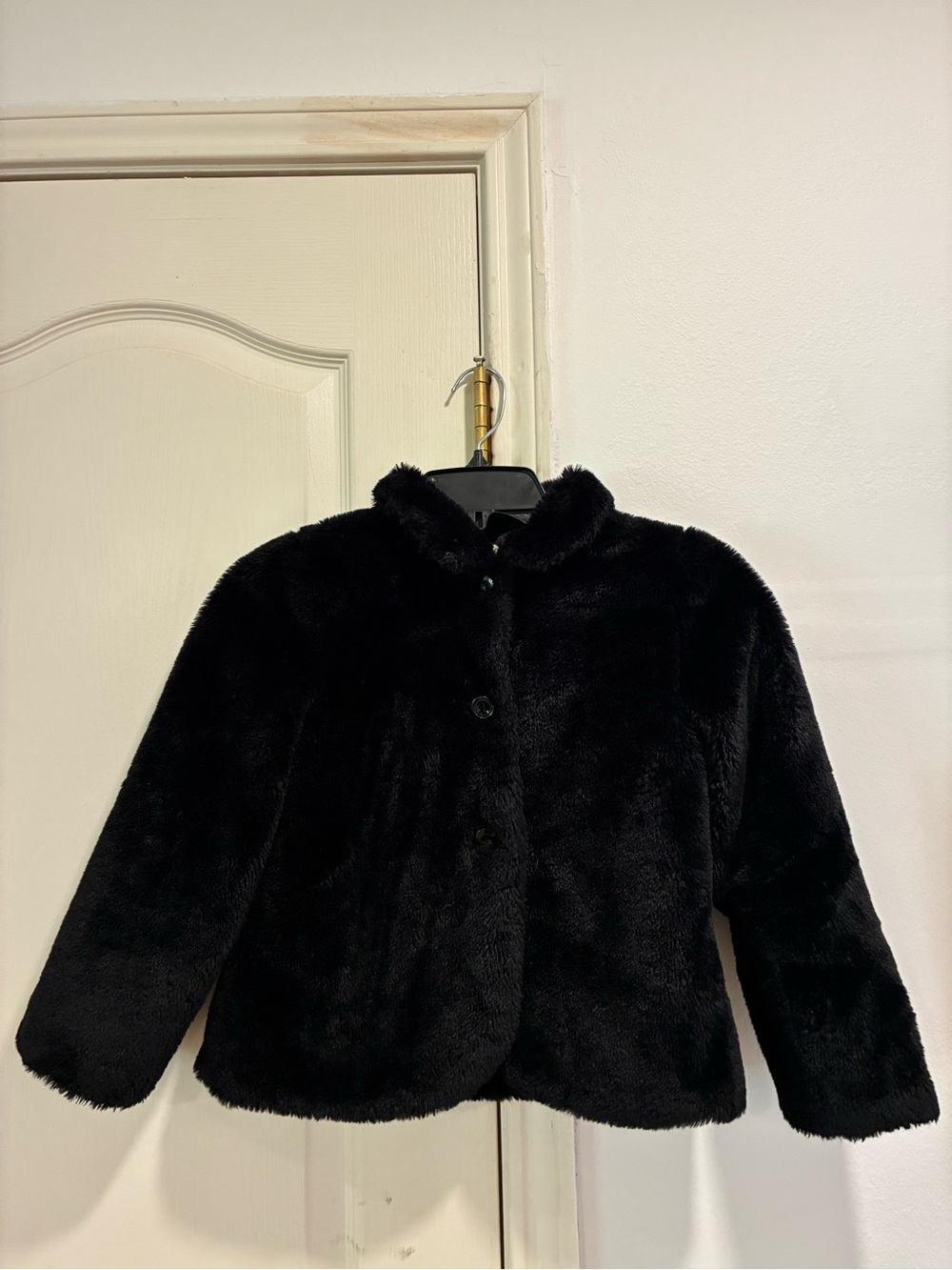 Edgehill Collection Black Faux Fur Button-Up Jacket size 6/6x